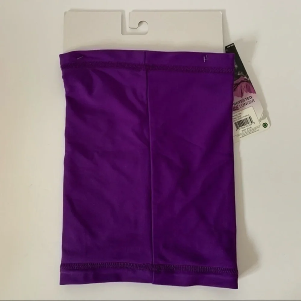 NWT. BLACK STRAP Kids’ Ski Face Mask